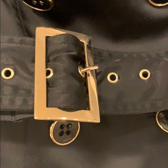 satin with gold button jacket - Picture 4 of 8